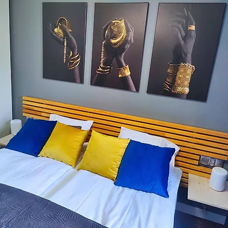 Hall Bliss - Premium Z Balkonem I Widokiem Na Ratusz Apartment *