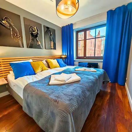 Hall Bliss - Premium Z Balkonem I Widokiem Na Ratusz * Kolobřeh