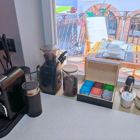 Hall Bliss - Premium Z Balkonem I Widokiem Na Ratusz 아파트